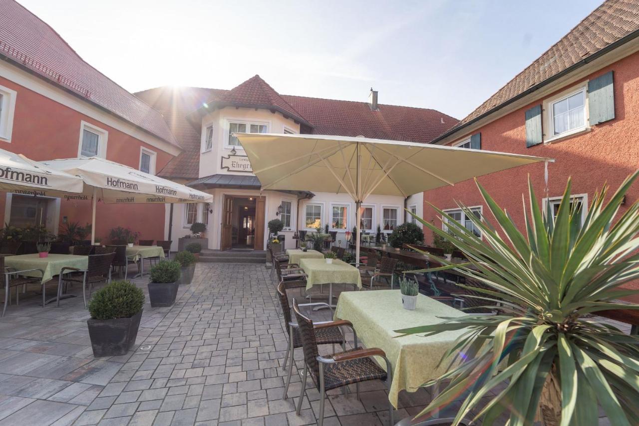 Landgasthof Im Ehegrund Hotel Sugenheim Exterior foto